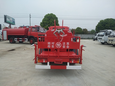 國(guó)六汽油2噸小型消防車