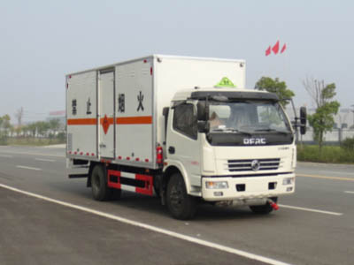 國(guó)五東風(fēng)8噸爆破器材運(yùn)輸車(chē)