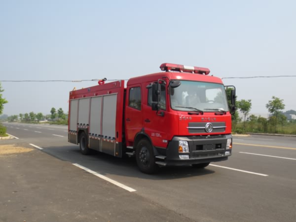 國五東風(fēng)天錦6噸水罐消防車