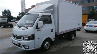 國五東風(fēng)逸途廂式冷藏車